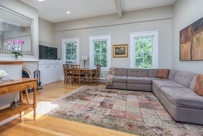 property at 32 Milford St