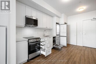 51 Clarington Blvd in Clarington, ON - Building Photo - Building Photo