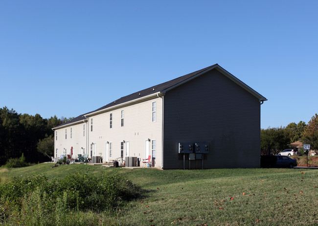 301-315 Swing Dairy Rd in Lexington, NC - Building Photo - Building Photo