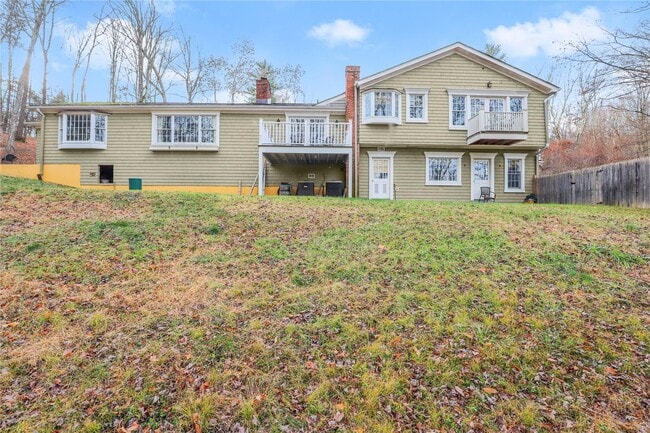 property at 675 Quaker Rd