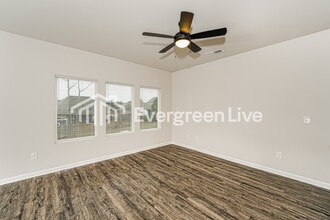 150 Woodland Wy in Pell City, AL - Building Photo - Building Photo