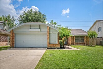 2315 Woodstream Blvd in Sugar Land, TX - Building Photo - Building Photo