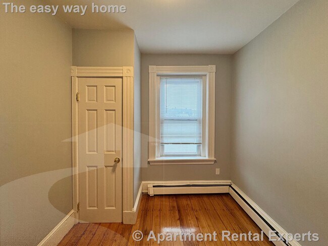 119 Harvard St, Unit #6 in Cambridge, MA - Building Photo - Building Photo