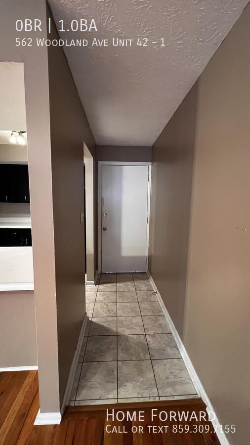 562 Woodland Ave in Lexington, KY - Building Photo - Building Photo