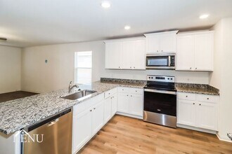 316 Sunnymeade Ln in Jarrell, TX - Building Photo - Building Photo