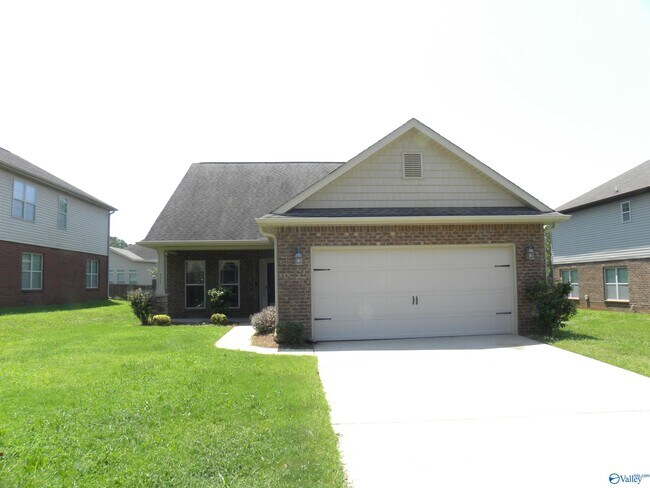 153 Fields Pond Dr in Madison, AL - Building Photo - Building Photo
