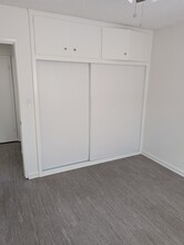 Oasis Apartments in Downey, CA - Building Photo - Building Photo