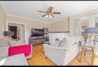 7414 S Prairie Ave in Chicago, IL - Building Photo - Building Photo