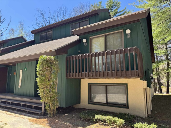 property at 123 Stonehurst Mnr Rd