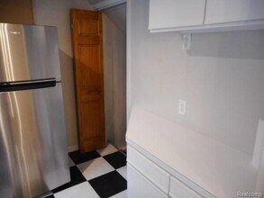 1712 Graefield Rd in Birmingham, MI - Building Photo - Building Photo
