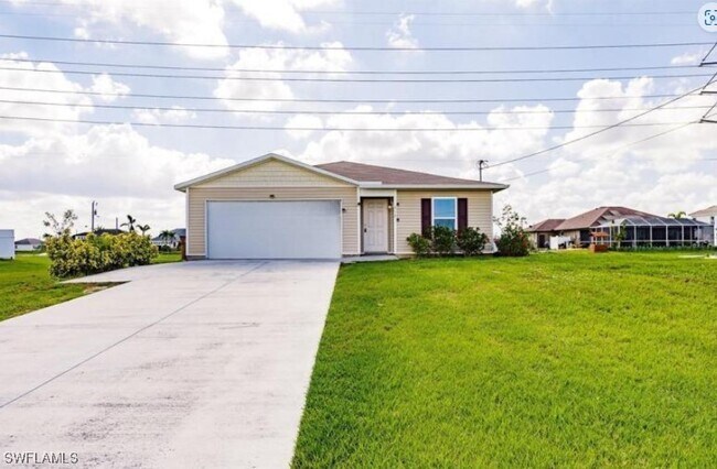 317 El Dorado Blvd N in Cape Coral, FL - Building Photo - Building Photo