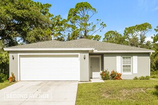 159 Kirby in Port Charlotte, FL - Building Photo