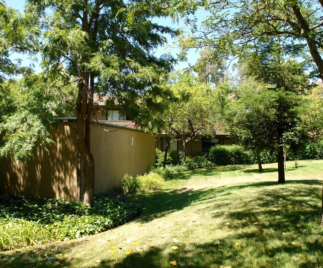 1769-1775 3rd St in Santa Rosa, CA - Foto de edificio - Building Photo