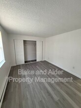 3865 NE 152nd Ave in Portland, OR - Building Photo - Building Photo