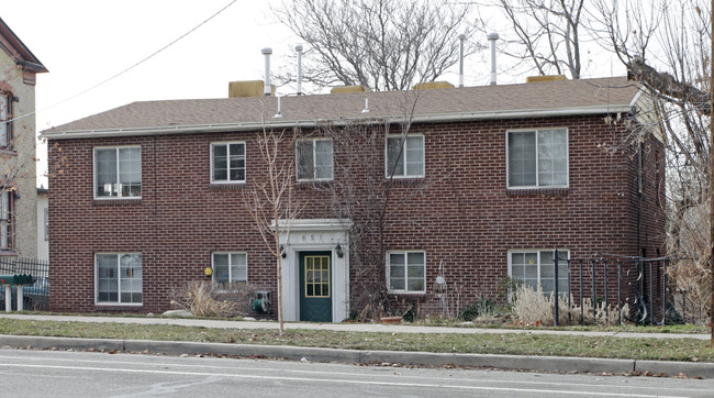 651 N 200 W in Salt Lake City, UT - Foto de edificio - Building Photo