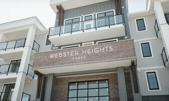 Webster Heights in Chilliwack, BC - Building Photo