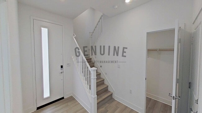 432 Loon in Irvine, CA - Building Photo - Building Photo