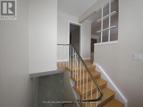 30 Picaro Dr in Toronto, ON - Building Photo - Building Photo