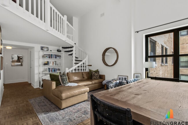 2100 N Lincoln Park W, Unit 11BN in Chicago, IL - Building Photo - Building Photo