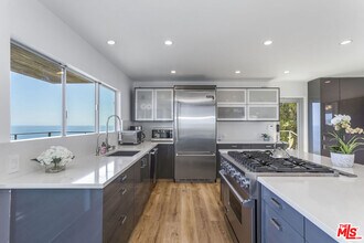 32701 Vista De Los Ondas in Malibu, CA - Building Photo - Building Photo
