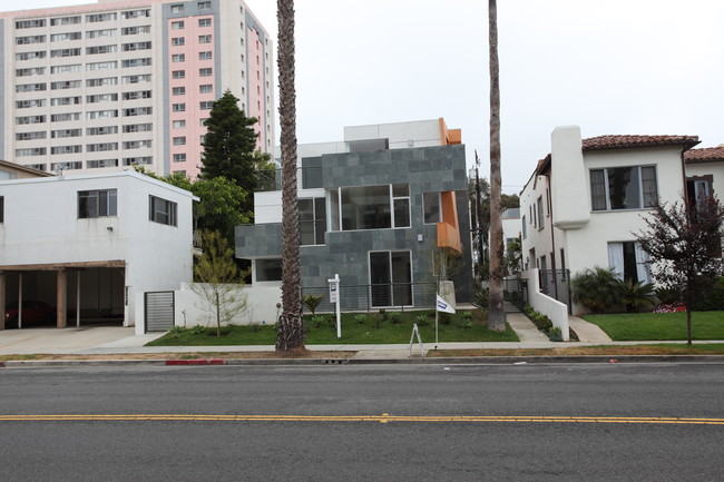 1127 6th St in Santa Monica, CA - Foto de edificio - Building Photo