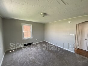 101 Fame Ave in Hanover, PA - Building Photo - Building Photo