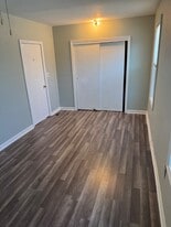 72 Railroad St in Lincoln, RI - Building Photo