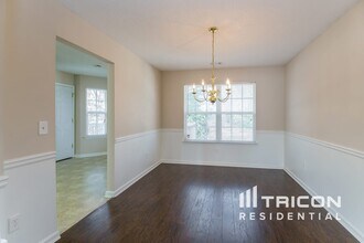 11569 Registry Blvd in Hampton, GA - Foto de edificio - Building Photo