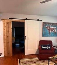 3713 S Hills Ave in Fort Worth, TX - Building Photo - Building Photo