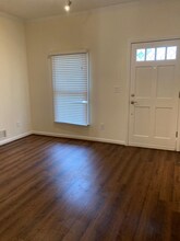 2225 Spring Walk Ct in Chamblee, GA - Foto de edificio - Building Photo