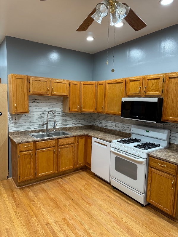 2707 W Thomas St in Chicago, IL - Building Photo - Building Photo