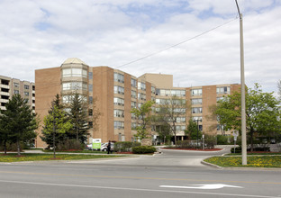 Fletcher's View in Brampton, ON - Building Photo - Building Photo