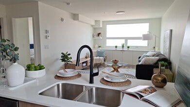 1800 4th St SW in Calgary, AB - Building Photo - Building Photo