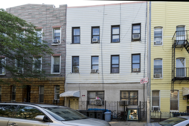 233 Suydam St in Brooklyn, NY - Building Photo - Building Photo