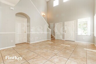 18019 Birdwater Dr in Tampa, FL - Building Photo - Building Photo