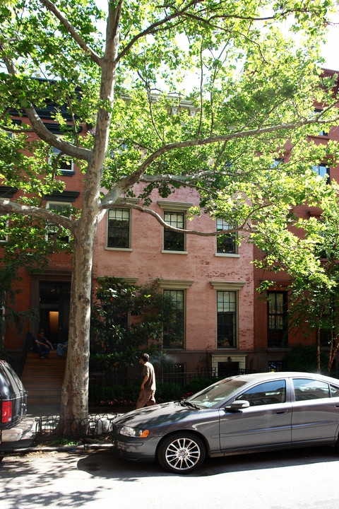 415 W 21st St in New York, NY - Foto de edificio