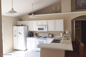 5328 Sun Coast Dr in Wilmington, NC - Building Photo - Building Photo