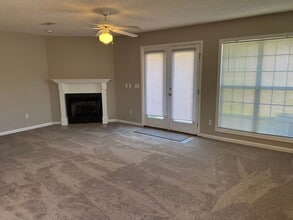 153 Woodberry Dr in Enterprise, AL - Building Photo - Building Photo