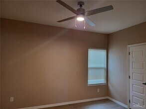 3101 W Kenwood St in Edinburg, TX - Building Photo - Building Photo