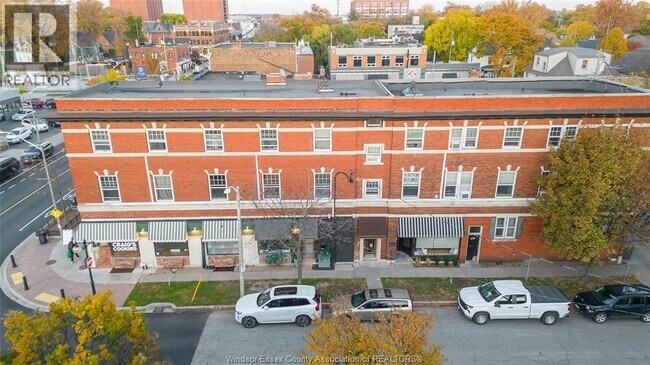 616 Windermere Rd in Windsor, ON - Building Photo - Building Photo