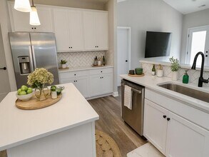 3805 Legacy Rd in Shawnee Hills, OH - Building Photo - Building Photo