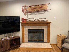 97 Pleasant View Dr in Tannersville, NY - Building Photo - Building Photo