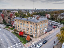 Auburndale in Cincinnati, OH - Building Photo