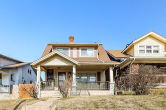 4009 E 3rd St in Dayton, OH - Foto de edificio - Building Photo