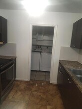 2941 NW 9th Pl in Fort Lauderdale, FL - Building Photo - Building Photo