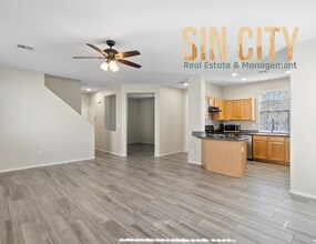 5377 Brazelton St in North Las Vegas, NV - Building Photo - Building Photo