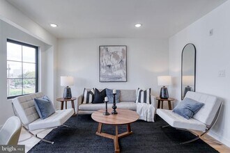 850 N 19th St in Philadelphia, PA - Building Photo - Building Photo