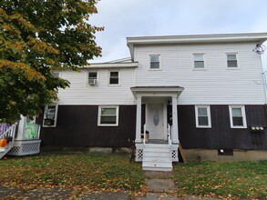 53 E Seneca St in Oswego, NY - Building Photo - Building Photo