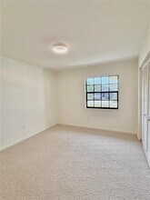 17 Fenwick Ln in Palm Coast, FL - Building Photo - Building Photo