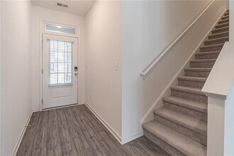 512 Sausalito Walk in Suwanee, GA - Building Photo - Building Photo